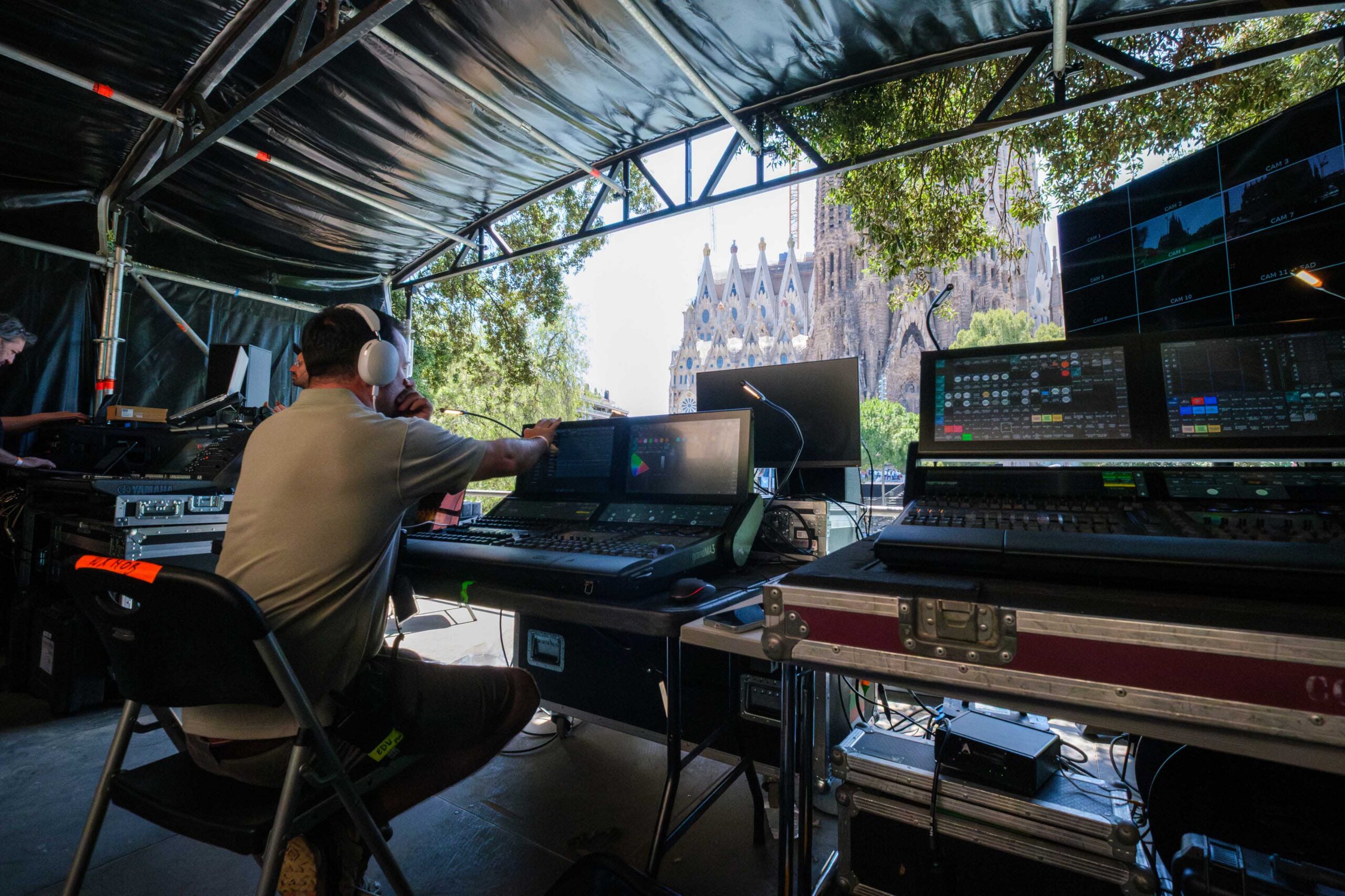 Sony helps Holy Father reach farther from the Sagrada